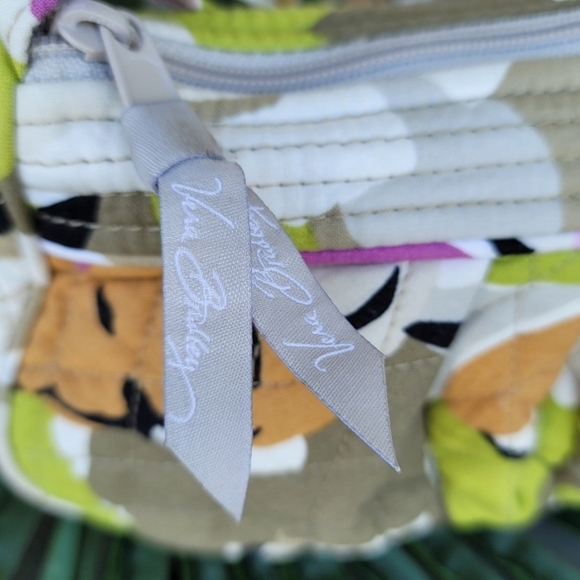 Vera Bradley purse, small - Picture 3 of 5
